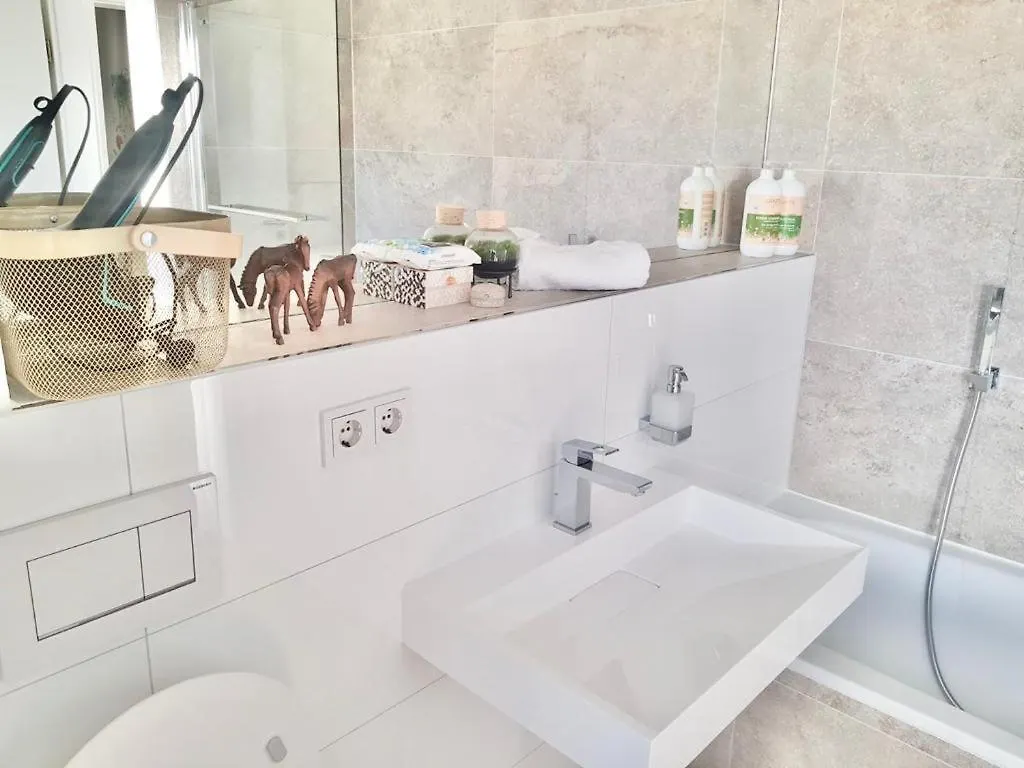 Apartments Bei Playmobil 1,130M2,24H Self Check-In, Free Parking Zirndorf